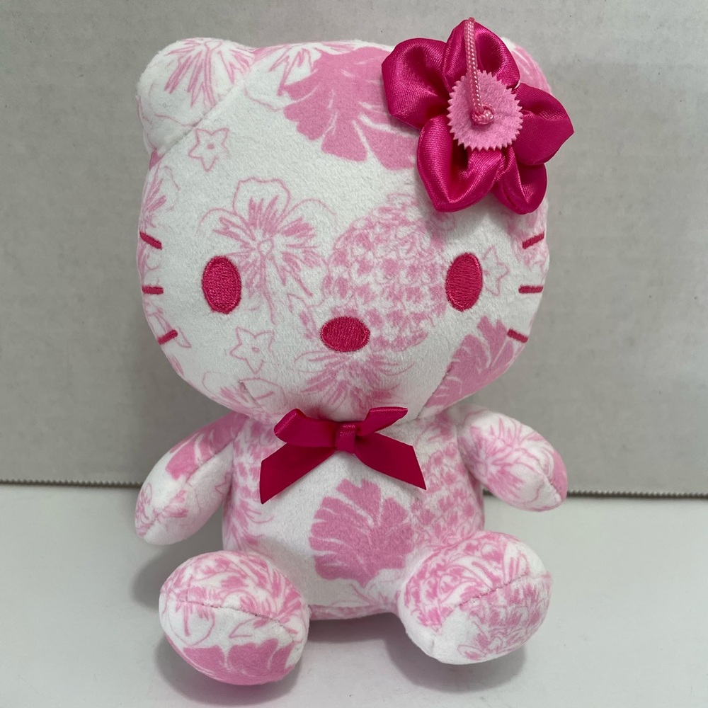 Hello Kitty Hawaii Pink Floral Plush with Bow. 6”